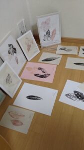落ち葉の版画作品