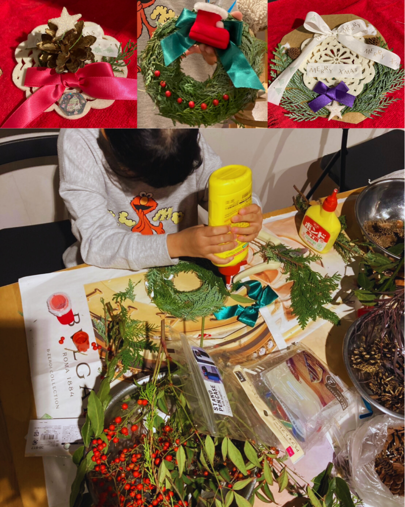 ハッピープレイで、子どもたちが自然素材を使った飾りづくりに取り組んでいる様子の画像